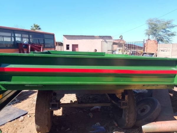 4 wheel trailer for sale